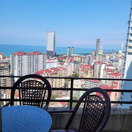 Betani apartment sea view Batumi Bagian luar foto